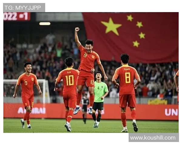 爱国足球球星的崇高精神与奉献足迹探寻